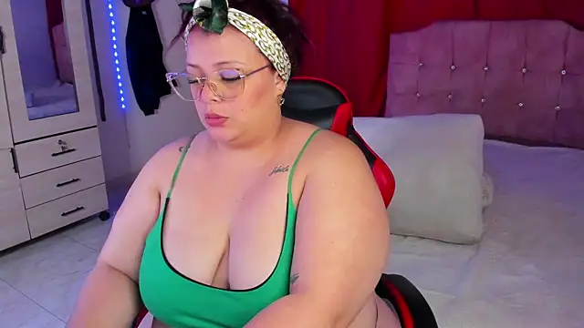 Sheryl_Hamilton's cam snapshot