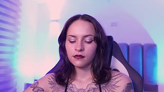 AnnyThompson_'s cam snapshot