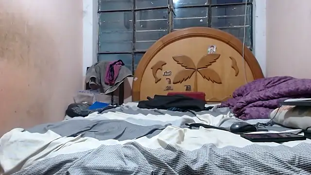 nakedlima's cam snapshot