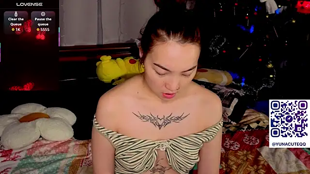 OdetteBiddy's cam snapshot