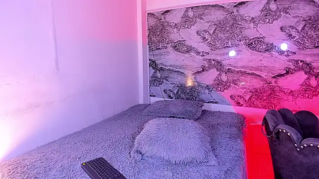 Ethan_thouse's cam snapshot