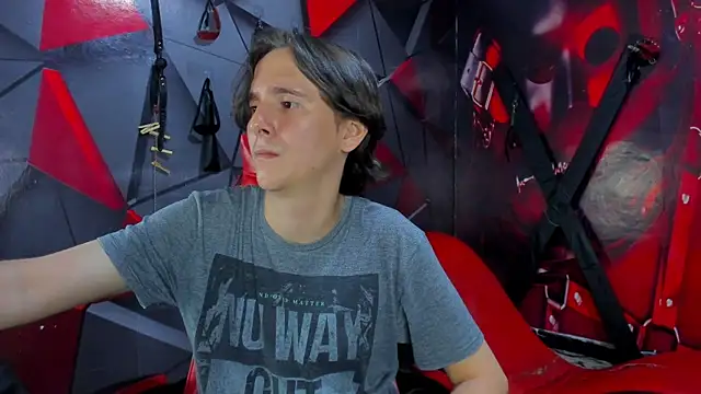 Aaron_LatinMen2's cam snapshot