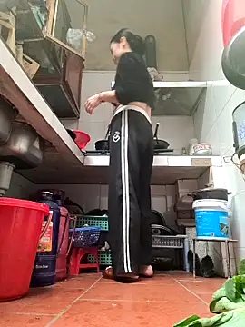 Basanis68's cam snapshot