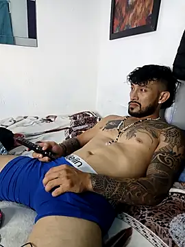 Kingbigcock23cm live sex cam