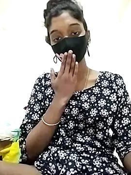 Tushi-10's cam snapshot