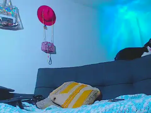 MARIANAWEED live sex cam