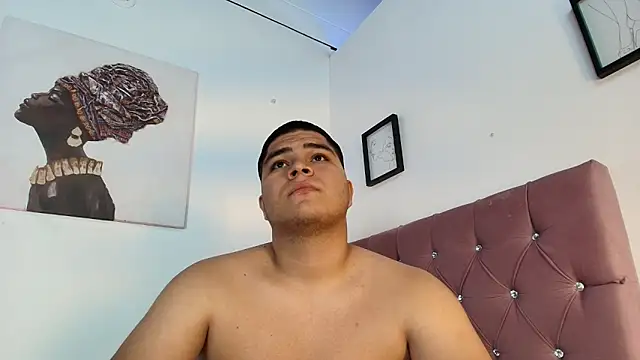 naomi_campbel_ live sex cam