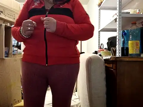 Samantha_Squirt@xh live sex cam