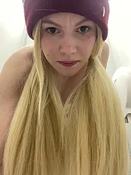 katty_cutey's cam snapshot