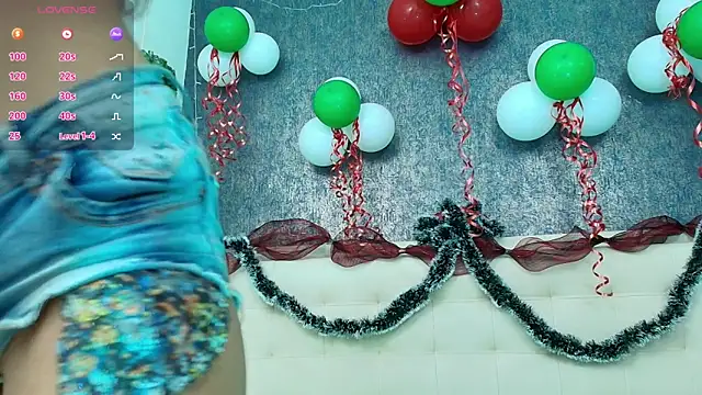 Cloeandtyfanny's cam snapshot