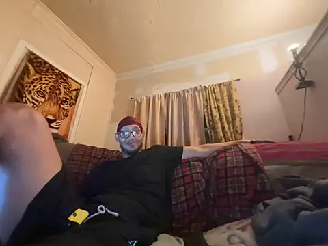 ThrowedWorldWide's cam snapshot