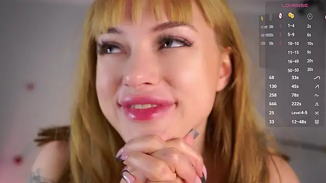 KateDolphin's cam snapshot