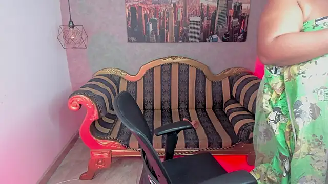 Sara_clk's cam snapshot