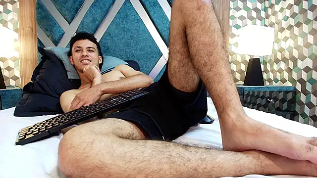 Marcus_Jeron's cam snapshot