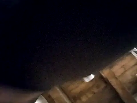 eatmeplease44's cam snapshot