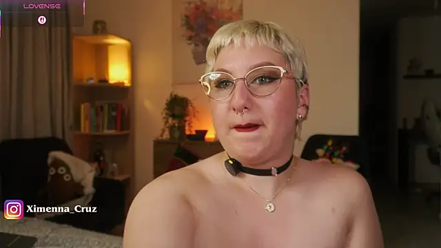 Ximenna_Cruz's cam snapshot