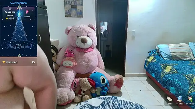 millaroberts's cam snapshot