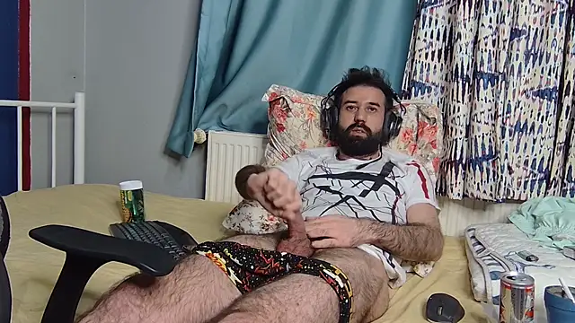 hairybearcb's cam snapshot