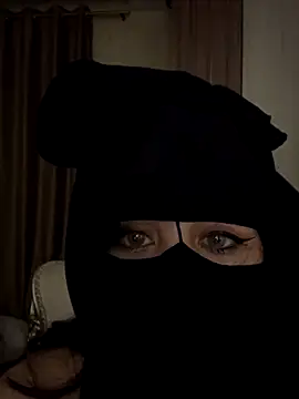 Naryaaa live sex cam