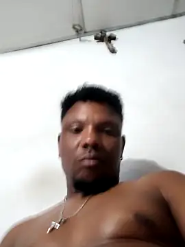 hugo3918_ live sex cam