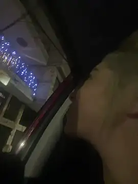 viktoria_davis_'s cam snapshot