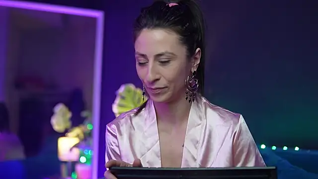 RubyRosa's cam snapshot