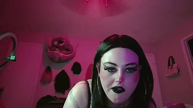 SpiderRose's cam snapshot