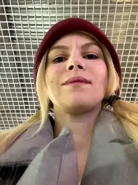 katty_cutey's cam snapshot