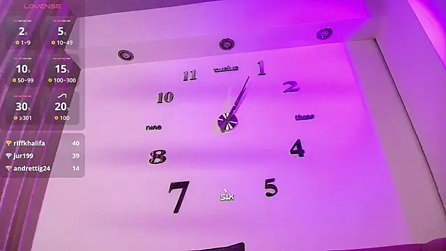 KamyGlam's cam snapshot