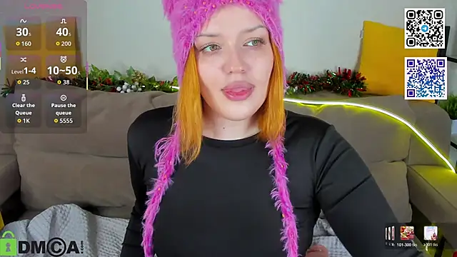 Michele_Greenn's cam snapshot