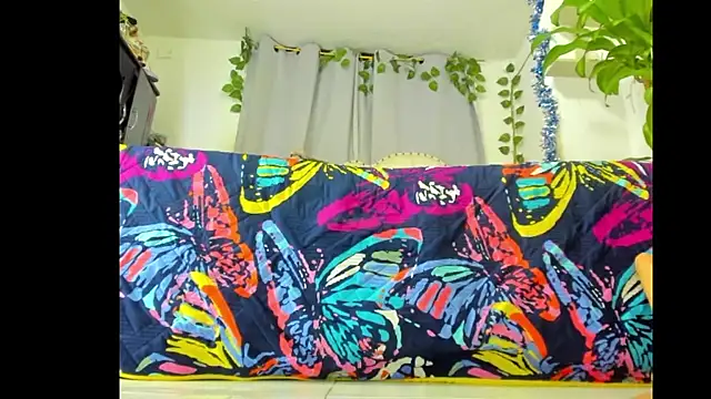 khalyn_jenner live sex cam