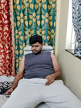 ChillBoyyy live sex cam