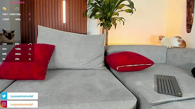 lucasanto_ live sex cam