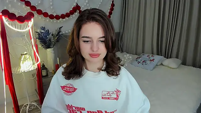 MiracleCurly live sex cam