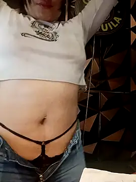 EllaCute_Young's cam snapshot