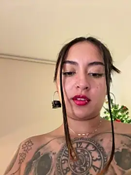 Rae_Lil_White live sex cam
