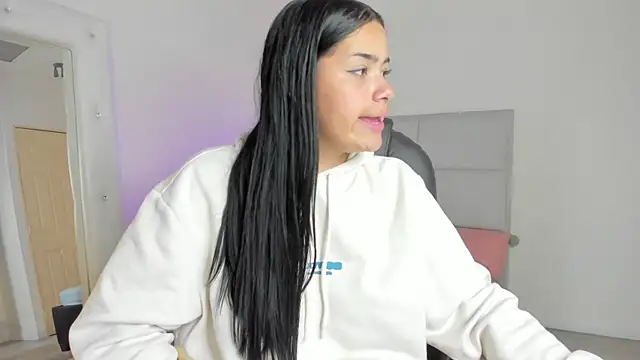 venus_evans_'s cam snapshot