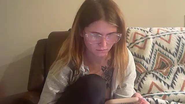 Riley_ray69's cam snapshot