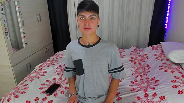 Dark_luckyyy's cam snapshot