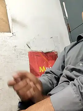 El_CHEGO live sex cam