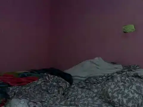 Ladyzee25's cam snapshot