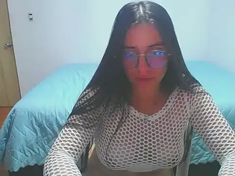 SweetFire_69's cam snapshot