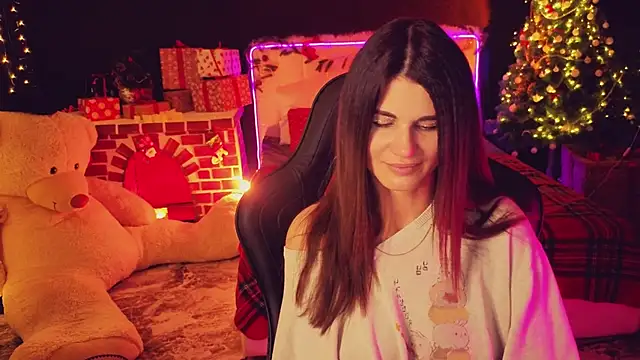 EmilyReal's cam snapshot