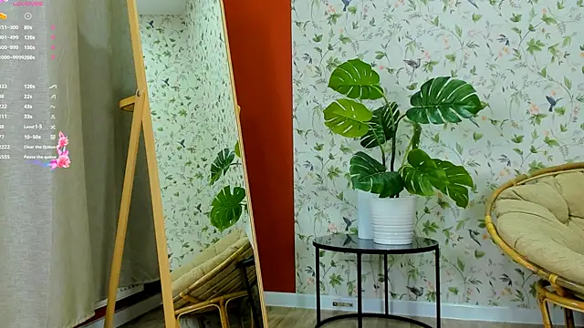 Mira__Blush's cam snapshot