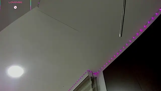 Oriana_Guzman's cam snapshot