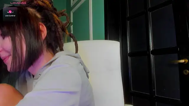 1Munique's cam snapshot