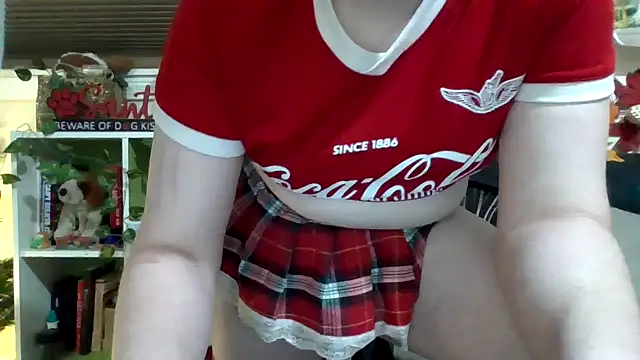 AverageRose's cam snapshot