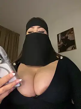 QueenDina777's cam snapshot