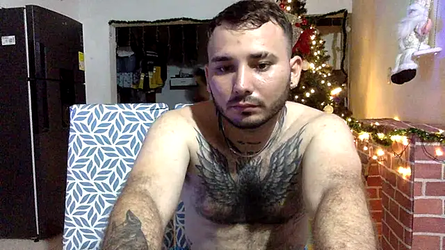 maximo_torreychelli's cam snapshot