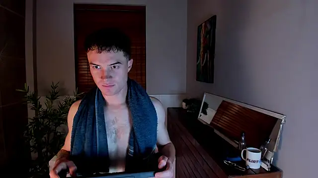 Lil_James live sex cam